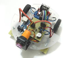 Arduino Robot Moving Between Lines Detecting Obstacles